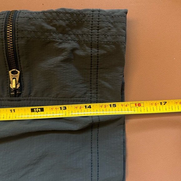 ATHLETA - Sport Skort size 6 - Picture 4 of 7